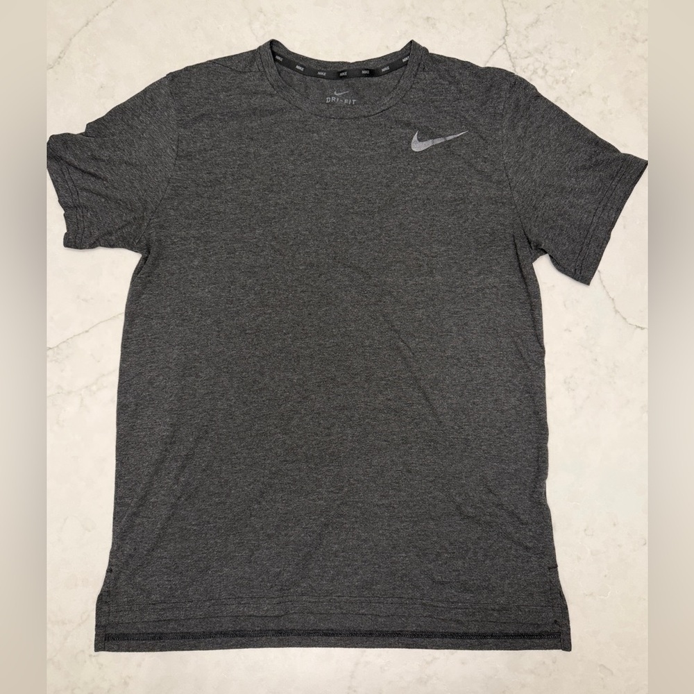 Nike Dri-Fit T-Shirt - Grey - Men’s Size M